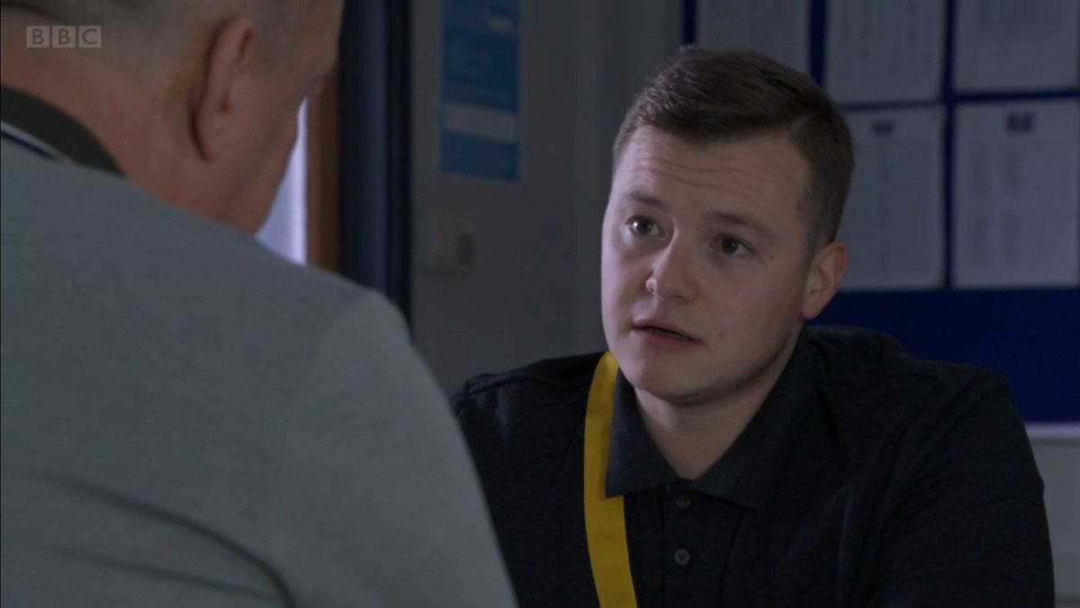 🎤Aaron Monroe🎤 Fan of Charlie Wernham (@aaronmonroex13) on Twitter photo 