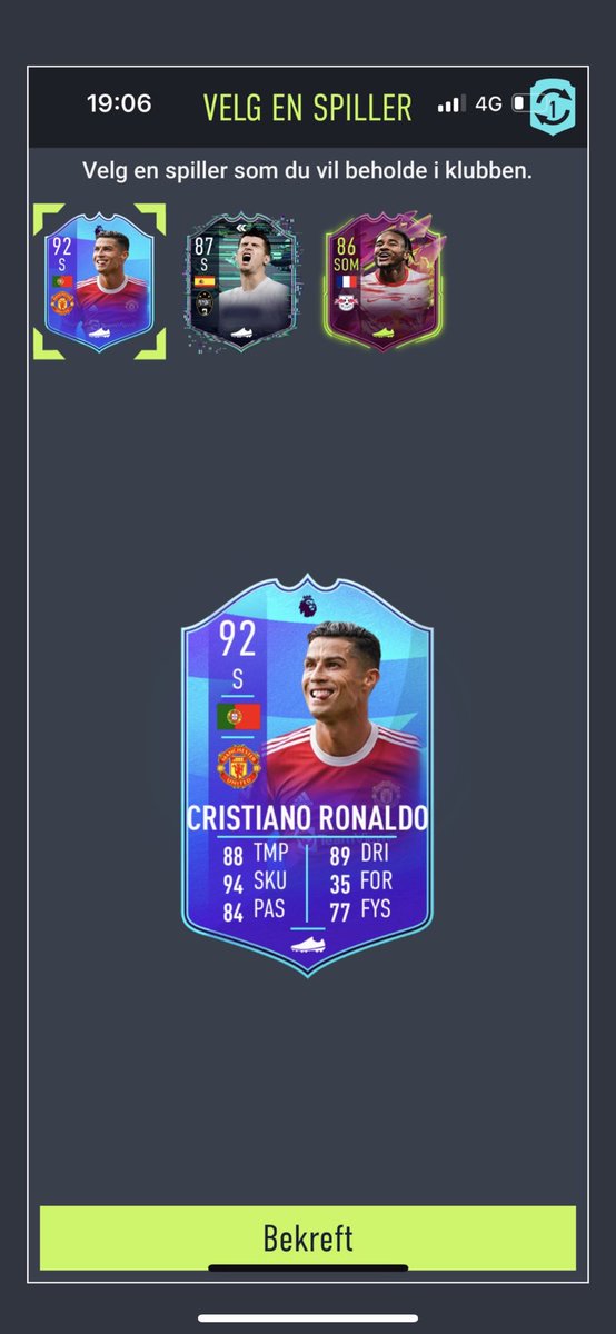 Mohameds04's tweet photo. @KreJohan2 @EASPORTSFIFA GUESS WHO I PICKED???#GOAT https://t.co/FVnB3eW1Fn