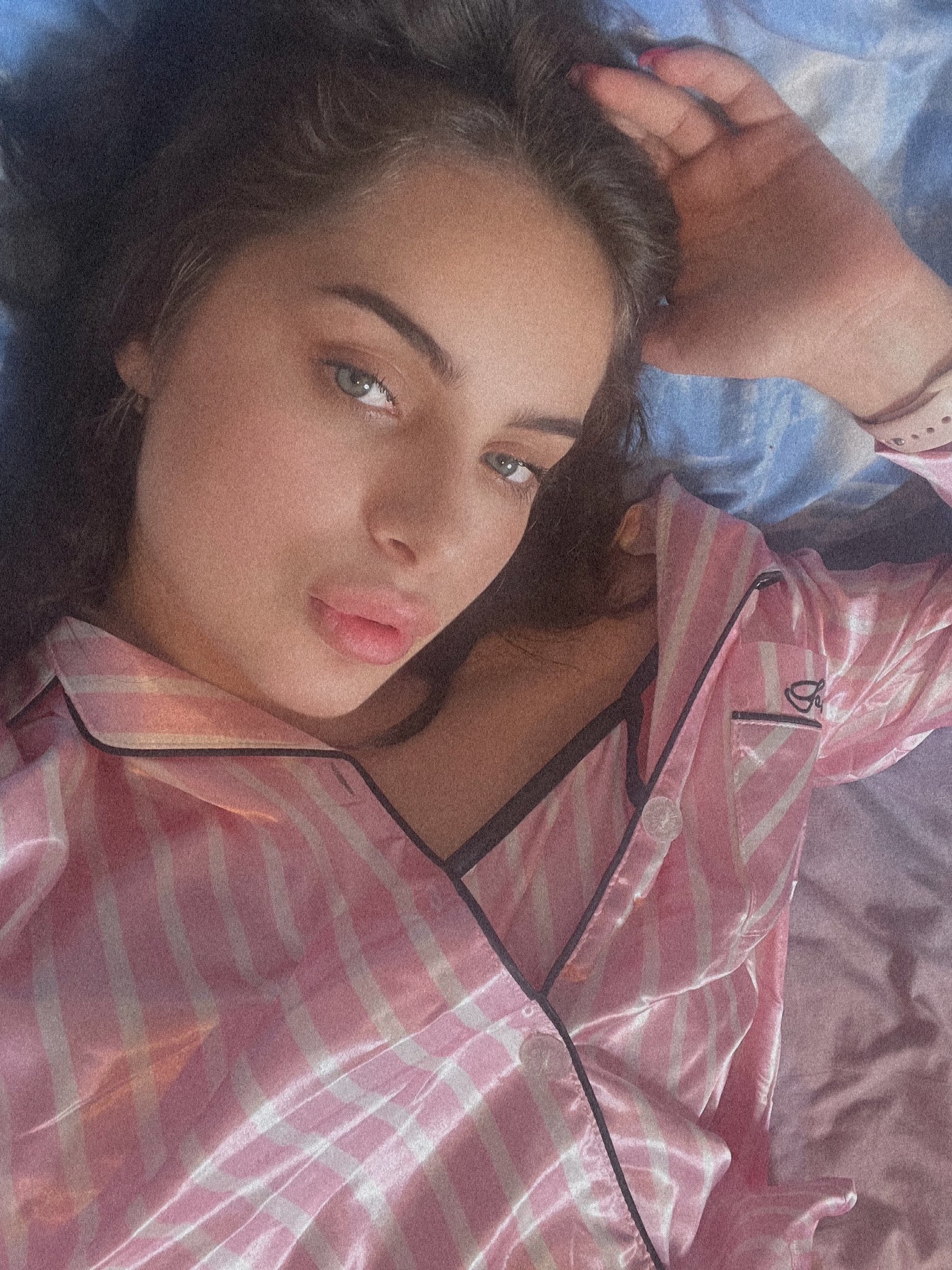 Ella Shaparenko (@Mollyellagirl) / Twitter