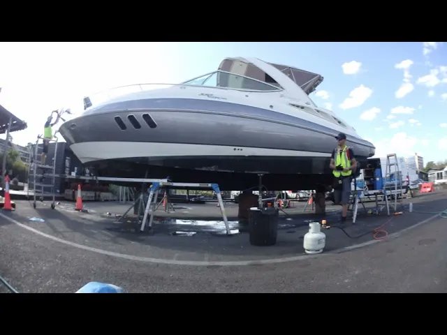 astech83's tweet image. Cruisers 330 wrapped in 3M Sterling Silver. Hit that link for the project video!
Come and say hello if you see us out and about  👋 
buff.ly/3rVuaY7

#InnovativeWraps #3MVinyl #BoatProtection #MarineExteriorWrap