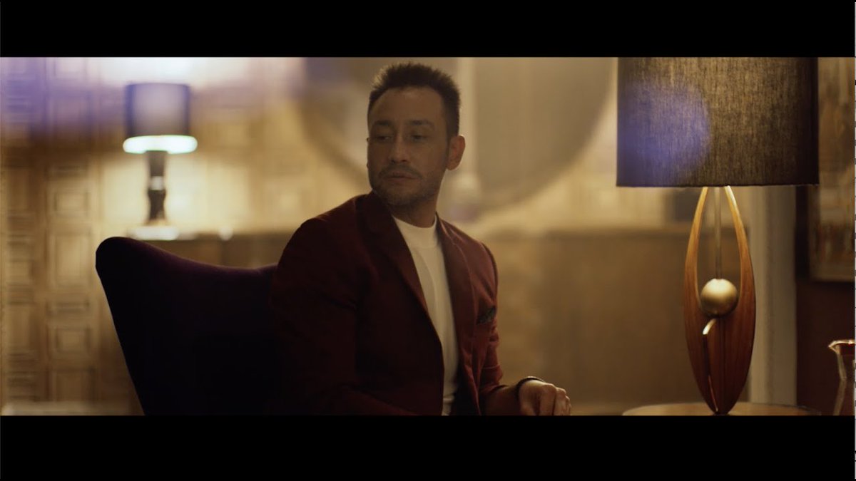 ¡Estamos a 1 día de escuchar esta mega colaboración entre <a href="/LucianoPereyra/">Luciano Pereyra</a> &amp; <a href="/alexoficial/">Alejandro Fernández</a>! ❤️😍🎶 Así que #Quédate y vamos juntos a ver el trailer oficial en <a href="/YouTube/">YouTube</a> aquí ➡️ ow.ly/26bG50HJnAy mientras esperamos para escucharla completa MAÑANA 🙌