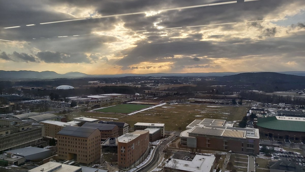 CalumEWilliams's tweet photo. What a fantastic variety of skies I've been able to experience so far living on the @UMassAmherst campus! Here's to many more beautiful sights on this exchange semester of mine #GoUMass https://t.co/QBtOpbMyai