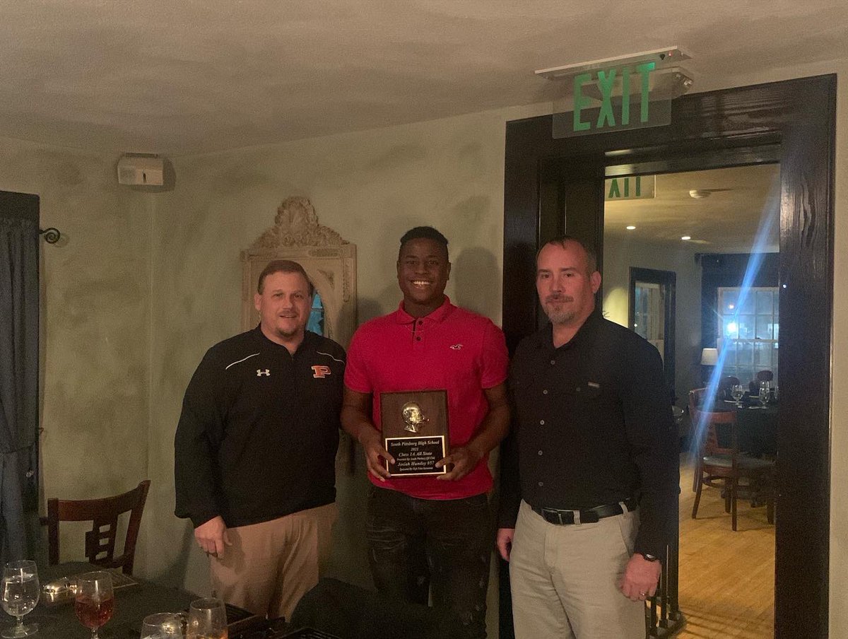 The 3rd Annual All State Awards Dinner was held tonight at High Point Restaurant. Honored for being named Class 1A All State was All State DL <a href="/josiah11730936/">josiah</a> Tonight’s dinner is another example of why this program is one of the best in the state. #TraditionStartsHere