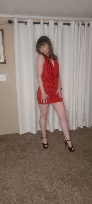 Stop by my OF and chat with me.  $5 to join and no PPV.  P.S. I'm not wearing this much. https://t.c