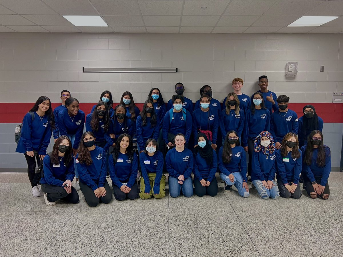 Our HOSA members are looking fabulous in our new club shirts!! #hosa #FBISD <a href="/THS_Tigers/">Travis High School</a>