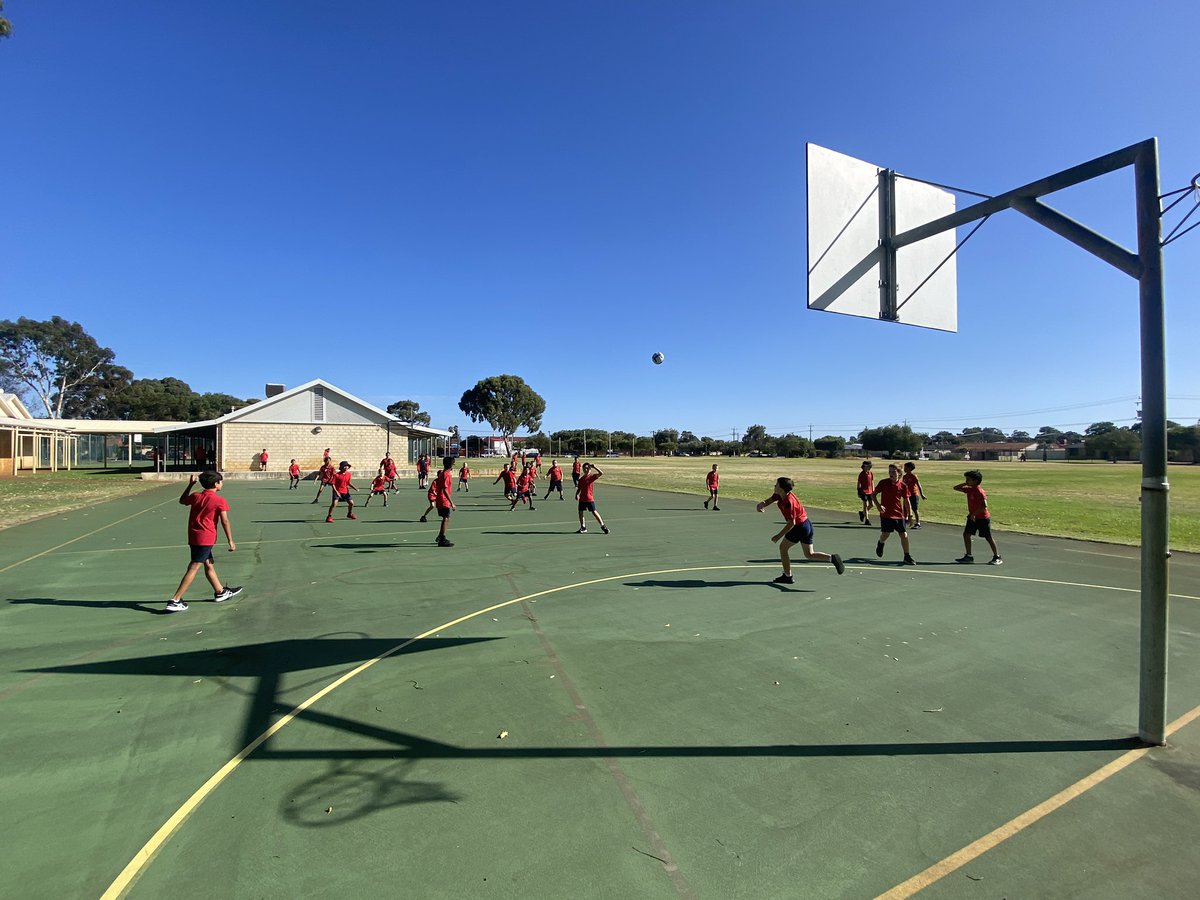 Westbeechboro's tweet photo. Our students love getting to school a bit early to connect with their friends and to play soccer and explore on the playground… Such a positive way to start the school day 🤩 https://t.co/mlDG6fJ5D9