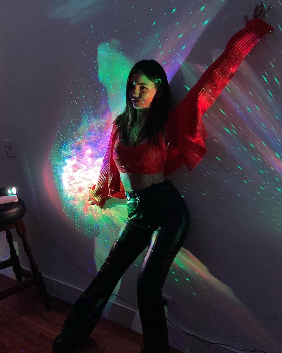 VictoriaJustice's tweet photo. Bye January, it’s been real👋🏼 https://t.co/CmzpHj2Dhm