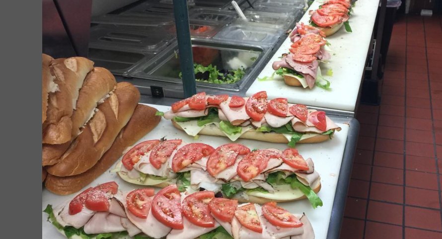 LA_DVision's tweet photo. Stopped inn today jus to make sure employees was rite.. they werer NOT... had to step inn for some 30balljamalllsss #mealprep #delmar #ladv https://t.co/cZ0rLI3zDV