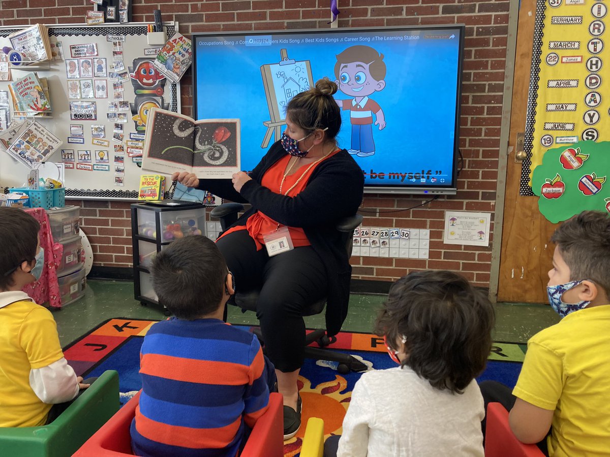 Nicole Anderson (@msandersonvdv) on Twitter photo Thank you to our guest reader VP <a href="/MsFrevertVDV/">Lindsay Frevert</a> for coming to our classroom today! We absolutely loved having you & enjoyed listening & participating in the story “There Was an Old Lady Who Swallowed a Rose” 🌹 🌹🌹🌹#preschoolselfcontained #readaloud #guestreader #allin4theville Thank you to our guest reader VP <a href="/MsFrevertVDV/">Lindsay Frevert</a> for coming to our classroom today! We absolutely loved having you & enjoyed listening & participating in the story “There Was an Old Lady Who Swallowed a Rose” 🌹 🌹🌹🌹#preschoolselfcontained #readaloud #guestreader #allin4theville