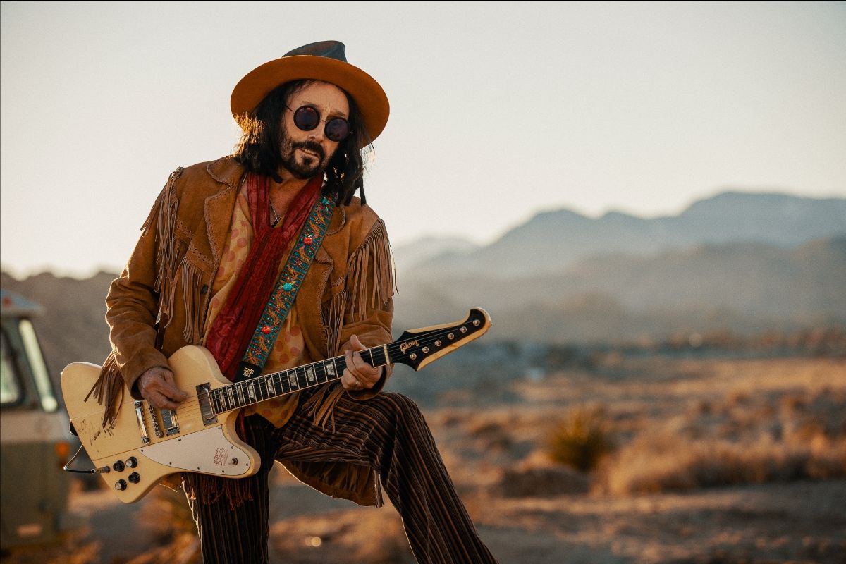 Happy Birthday Mike Campbell! + Upcoming Shows ~ Rockin\ Around Tour 2022  -  