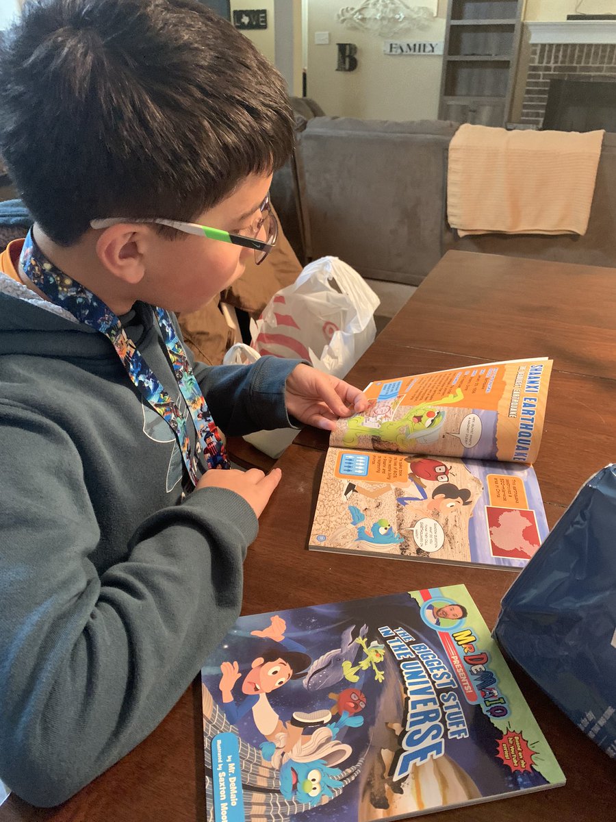 llebc03's tweet photo. Books by his favorite YouTube teacher @MDeMaio7 and a snack. He was so excited they were delivered today! https://t.co/aVgvC8ZtRe