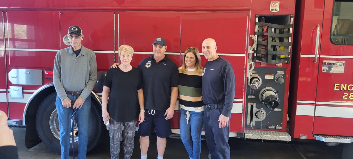 Congratulations to Firefighter Craig Schultz on his retirement after 27 years of service! Along with your outstanding abilities as a Paramedic Firefighter, we will miss your one-liners and financial consulting sessions Papa Bear. Best to you in retirement!
#Retired #Firefighter