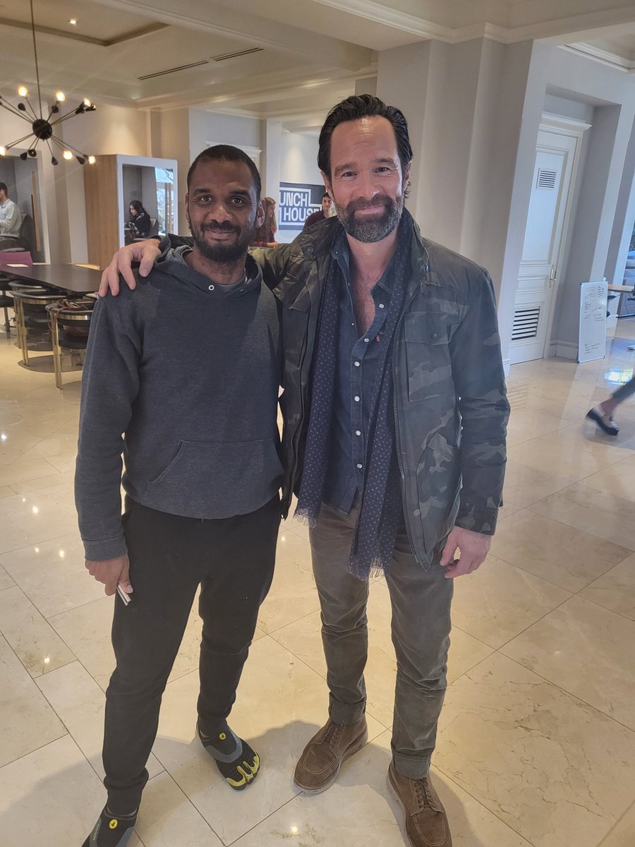 Binge Wave tweet media