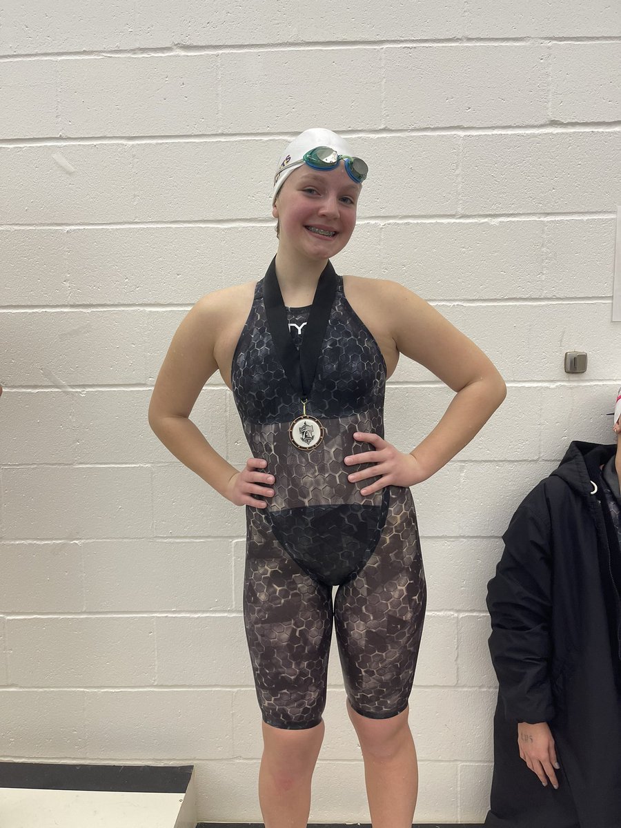 EurekaSwimDive tweet media