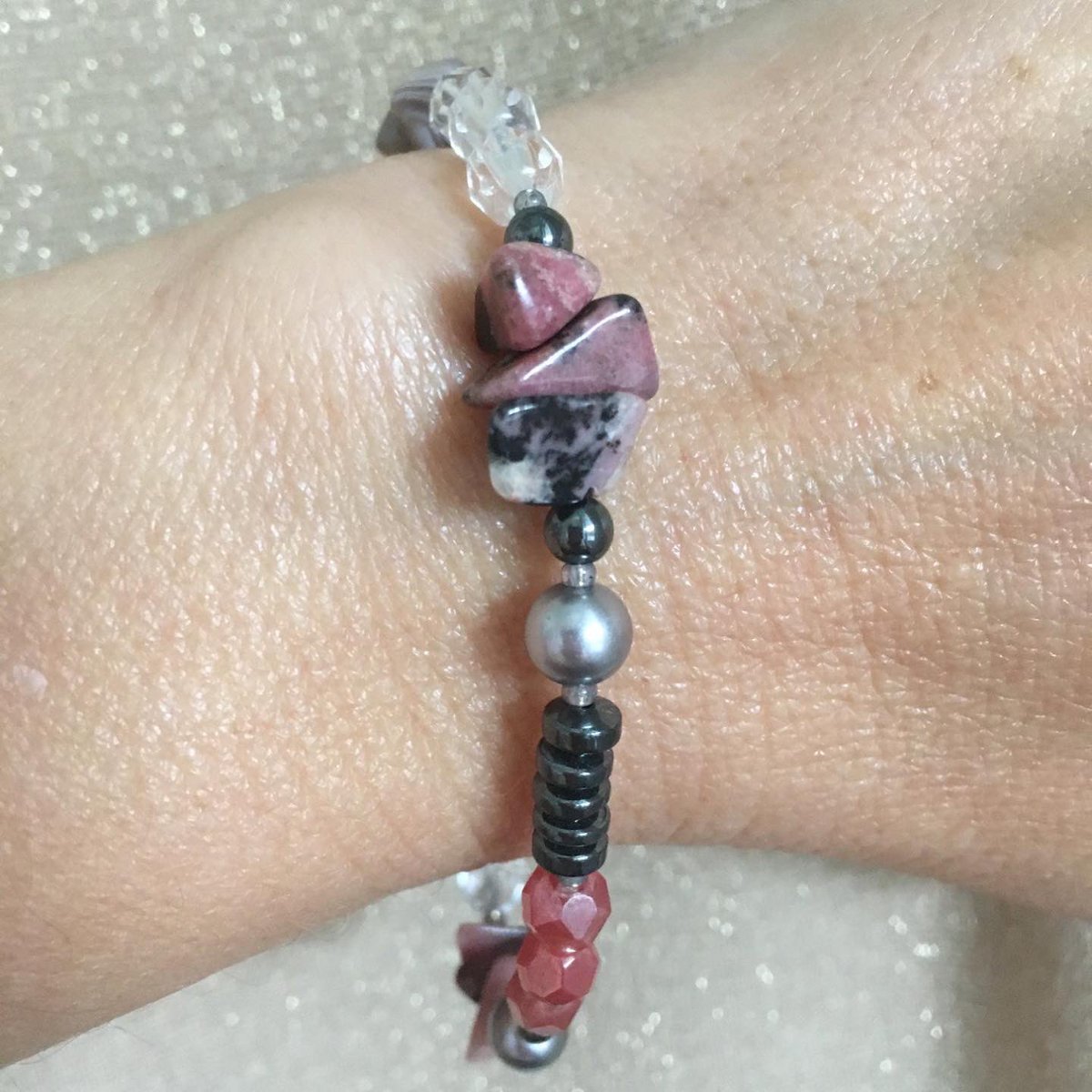 saragracesigner's tweet photo. Every inch of this bracelet has something intriguing. #rhodonite #hematite #botswanaagate https://t.co/SyKADKH4DZ 
#PinkandGray #handmadejewelry #ooak #valentine #wilmingtonnc #northcarolina #rockhound https://t.co/MPNRpY8exg