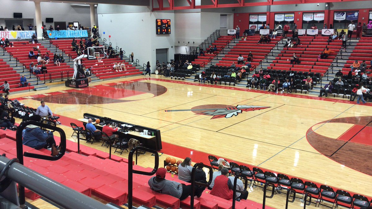 JerryYoungFB's tweet photo. Plenty of time to make it out to Warrior Arena for the game! You don’t want to miss this special night! #ShootingToChange @RecruitTHSBball https://t.co/11BEB9OYr5