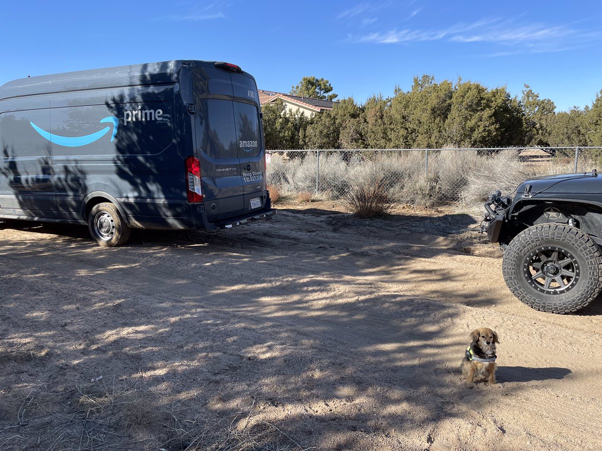 Desert Recovery: #OakHills (22-09) Delivery driver following GPS fell into a sand trap. Me and #Harlie yanked her out and sent her back on the route! #unstuck #offroadrecovery #GPSfail