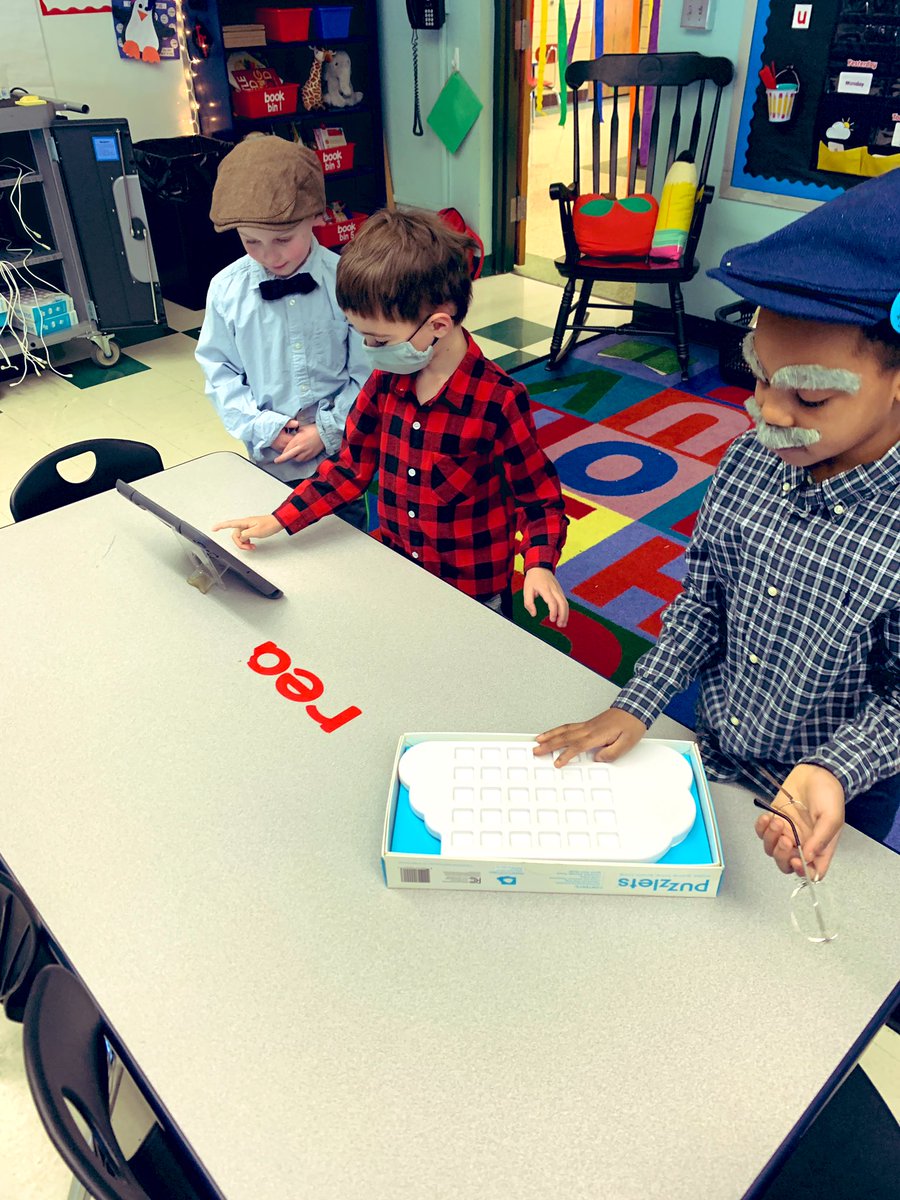 Anna V. Blake tweet media