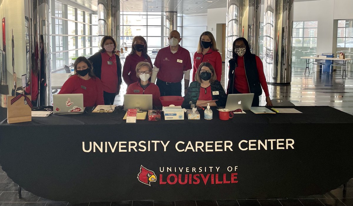 My 1st career fair at UofL. Great event connecting nursing students &amp; employers. Go Cards!