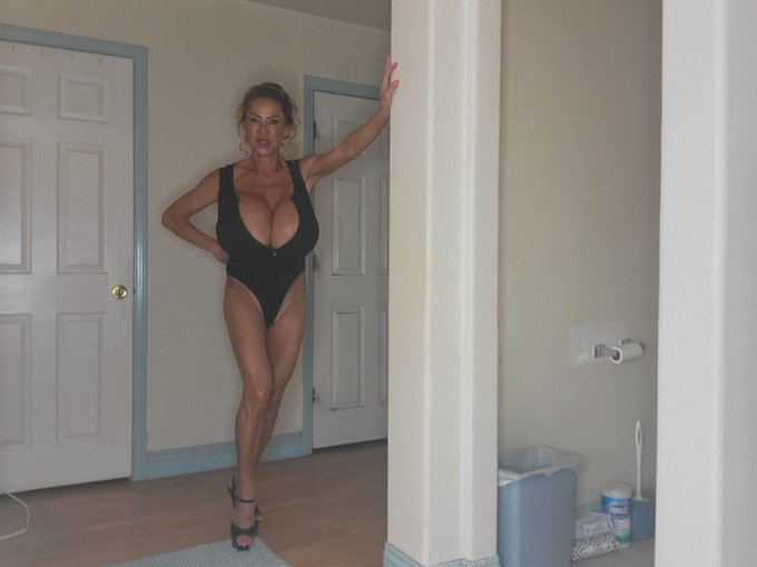 Email me...video chat. https://t.co/ff8ahnOzoL<a href="/tag/tinywaist"class="tags"><span>#tinywaist</span></a><a href="/tag/bigtits"class="tags"><span>#bigtits</span></a><a href="/tag/bigclit"class="tags"><span>#bigclit</span></a><a href="/tag/bignipples"class="tags"><span>#bignipples</span></a><a href="/tag/cum4me"class="tags"><span>#cum4me</span></a>