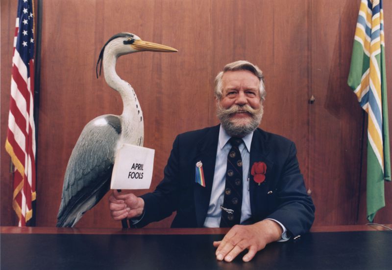 andrewtheen's tweet photo. The full Bud Clark obit is now live at @oregonian, as are some amazing pictures from the archives. Quite the life. https://t.co/BljdSGelSr https://t.co/R6HwzXB0MJ
