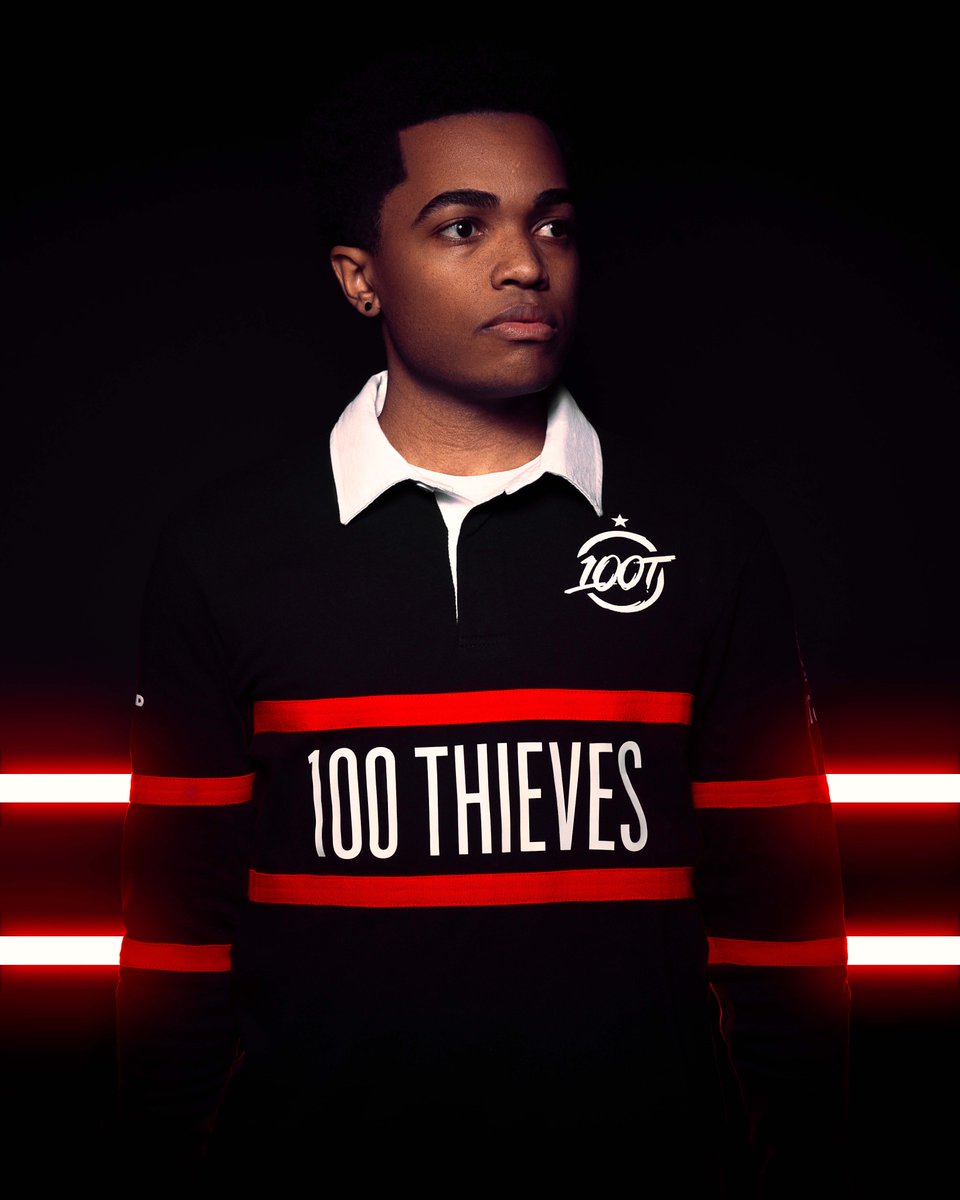 KaseyRollins's tweet photo. Got my @100Thieves jersey and decided to do a product shoot.

More work on my website: https://t.co/JHqKDNZZk5 https://t.co/G49W8lGpC0