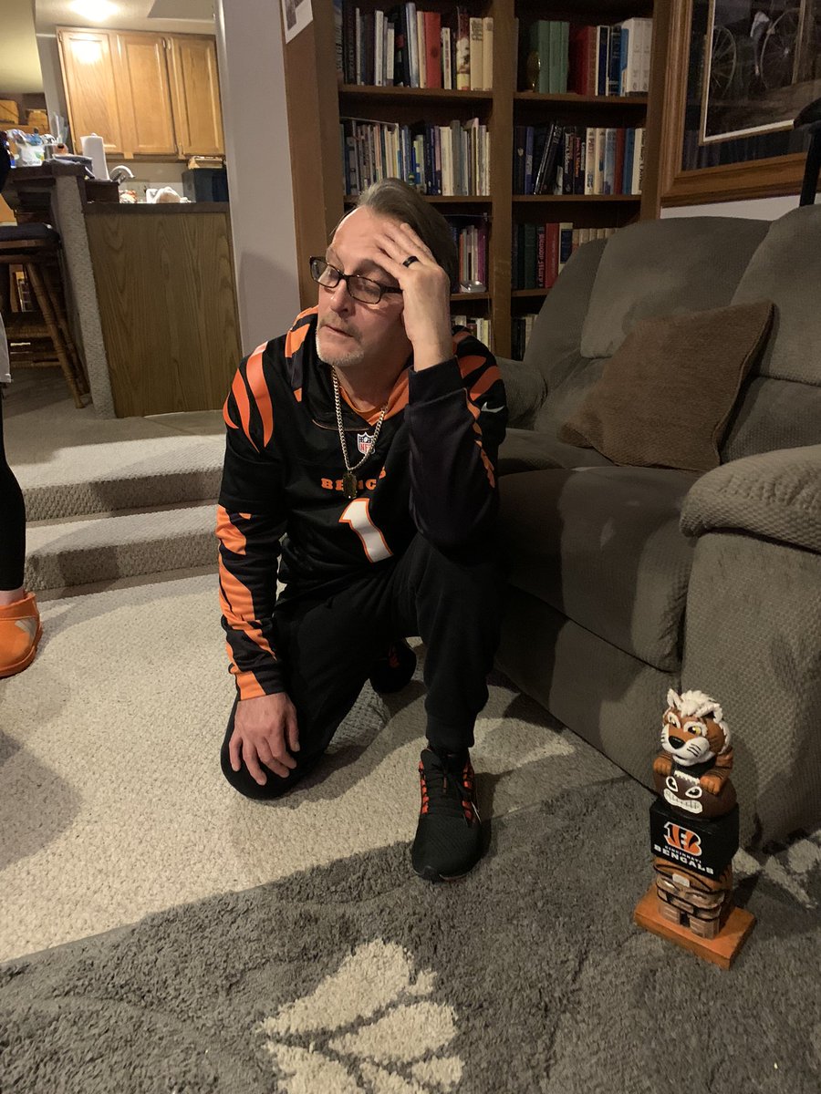 Kelly Brock tweet media