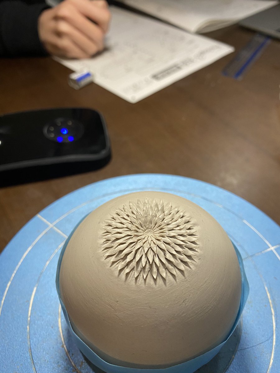 yuko_koson's tweet photo. 濃厚接触者のPCR検査
結果がなかなか来ないから

私は自宅療養期間解除なのに
子供達はまだら自宅待機

陰性が確認されないと学校に行けない
陽性者よりも隔離が長い謎な仕組み https://t.co/4Ple0pIPOu