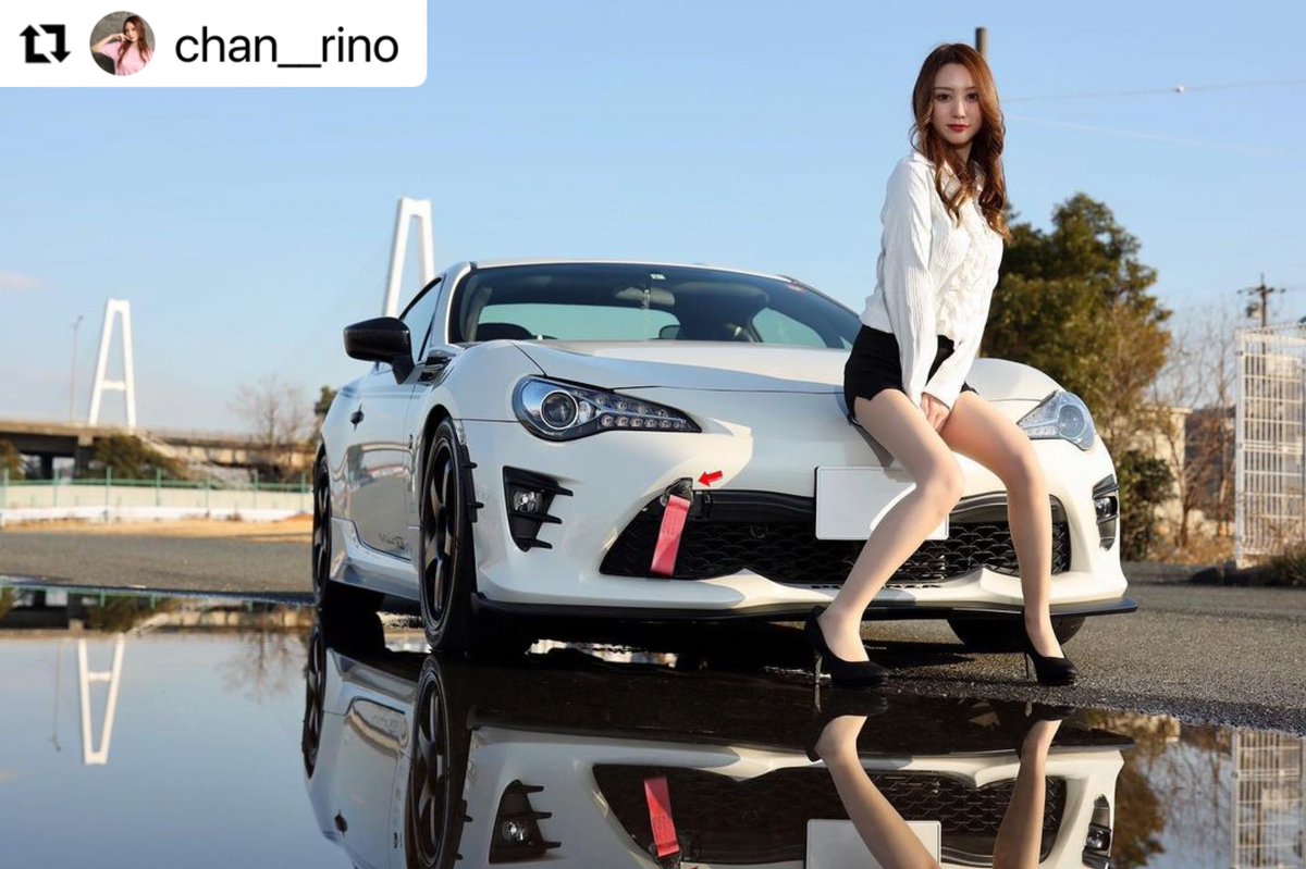 tranceroad_com's tweet photo. 大きな水溜まりに反射して幻想的ですね💕😚
ミニスカの美女がお綺麗です👏🏻

https://t.co/Bpf3AmcFc6
#ガラスコーティング専門店 #カーコーティング #トヨタ #トヨタ86 #TOYOTA #撮影 #大田区 #東京 #洗車 #品川 #川崎 #世田谷区 #横浜 #湘南 #銀座 #目黒 #tokyo #撮影モデル #車好き #車好き女子 https://t.co/1gb4cRTvbB