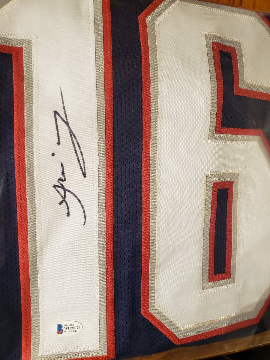 #SmokeBreaks / Mitch Mazur tweet media