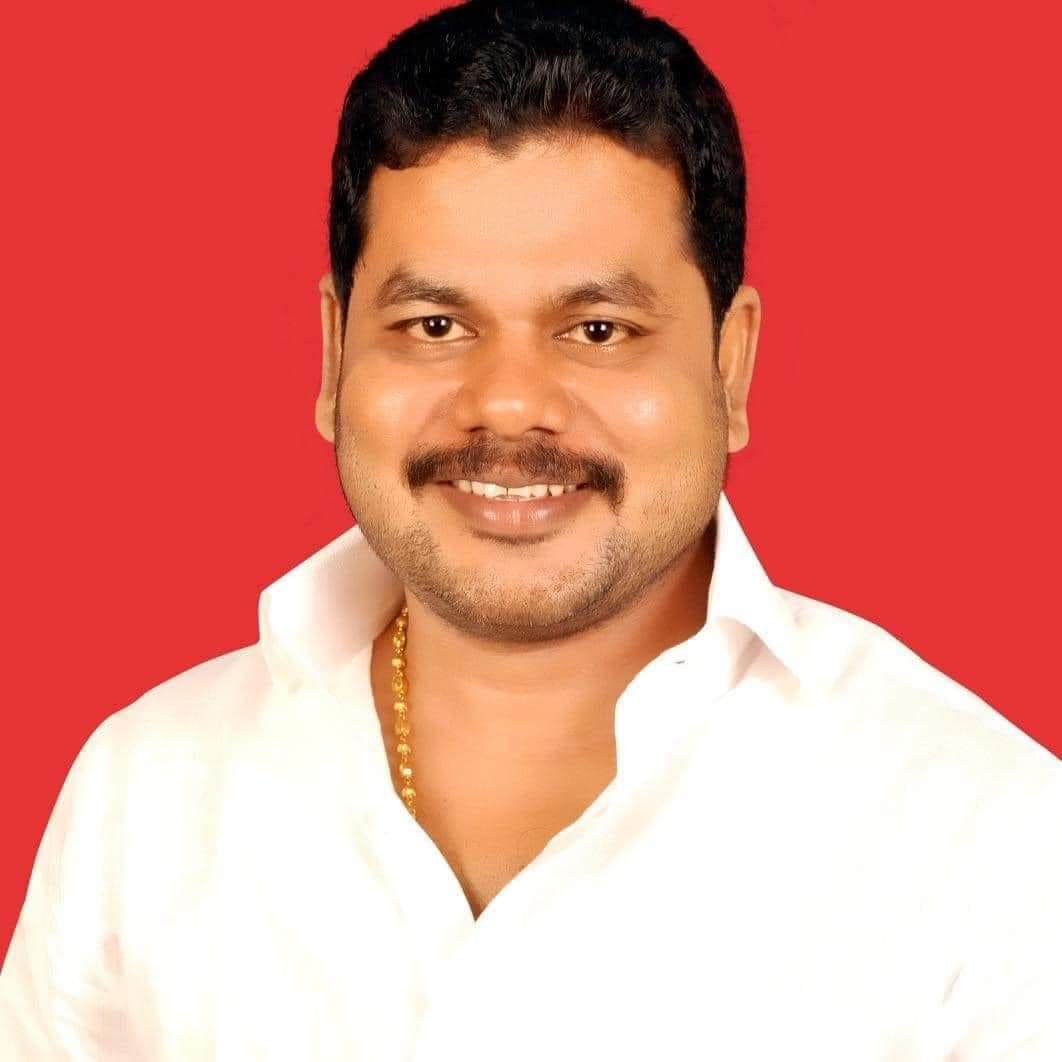 sunil_suren's tweet photo. ஈடு செய்ய முடியாத இழப்பு !!

சென்னை தெற்கு மாவட்டம் சோழிங்கநல்லூர் சட்டமன்ற தொகுதி 188வது வட்ட கழக செயலாளர் நண்பர் திரு.சி.செல்வம் அவர்களின் மறைவிற்கு ஆழ்ந்த இரங்கலை தெரிவித்துக் கொள்கிறேன். https://t.co/n01ZNe4G0L