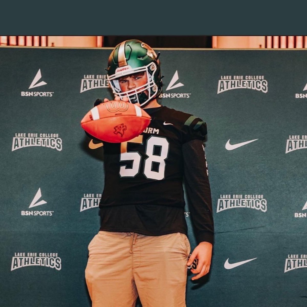 FPACSports's tweet photo. The calm before the Storm ❄️ ❄️Congrats @grealis_daniel @LakeErieFB will be happy with one of our great Warriors @FPWarriorSports @SeanRanc @FairviewFB https://t.co/0yhTNYmQo4