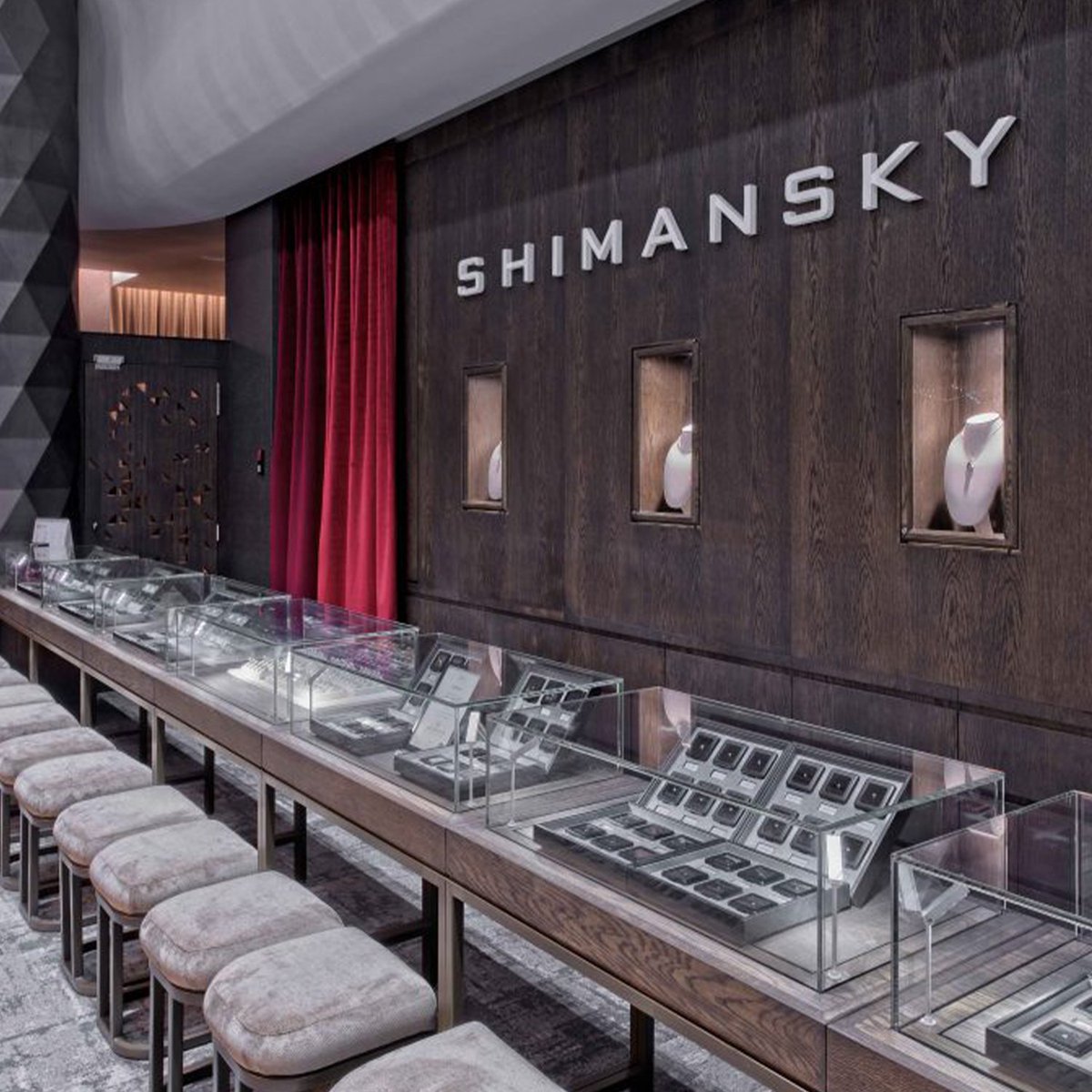 citypass_SA's tweet photo. Treat them to a luxury diamond experience at @Shimansky_ Rockwell this Valentine's Day. 💎❤️✨
#CityPass #CapeTown #LoveCapeTown #Shimansky #Diamonds #ValentinesDay https://t.co/p4caRBkjAH