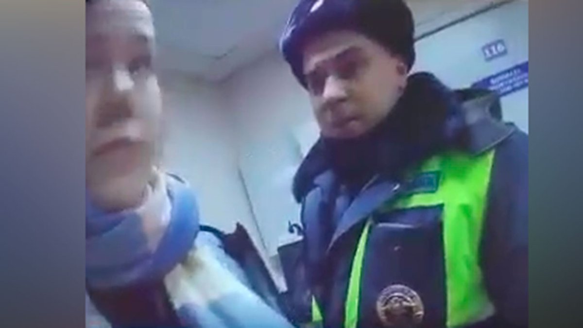 Майор евсюков расстрелял. Игорь мыльников прокуратура. Порядок увольнения со службы в полиции. Александра платуновп майор полиции хабаровск. Сотрудник полиции увол.