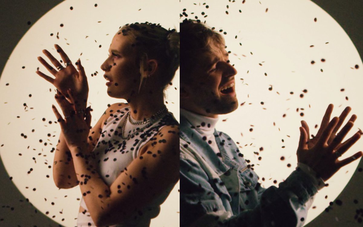 Bring The Noise UK (@bringthenoiseuk) on Twitter photo .<a href="/ChapterandVer5e/">CHAPTER AND VERSE</a> have collaborated with <a href="/LizzyFarrall/">LIZZY FARRALL</a> on their new single 'Medicate Me', check out the video here >> ow.ly/4Uat50HJxmQ .<a href="/ChapterandVer5e/">CHAPTER AND VERSE</a> have collaborated with <a href="/LizzyFarrall/">LIZZY FARRALL</a> on their new single 'Medicate Me', check out the video here >> ow.ly/4Uat50HJxmQ