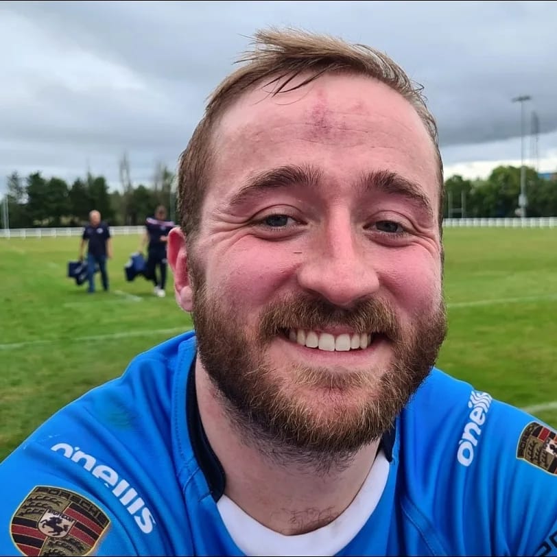 gilessumner's tweet photo. It's that day again.. 26 years since the "first born" arrived, goodness me.. many of the very best happy returns @JezzSumner. Have a cracking day matey x #oneyearbetter https://t.co/BfcMTslvVD