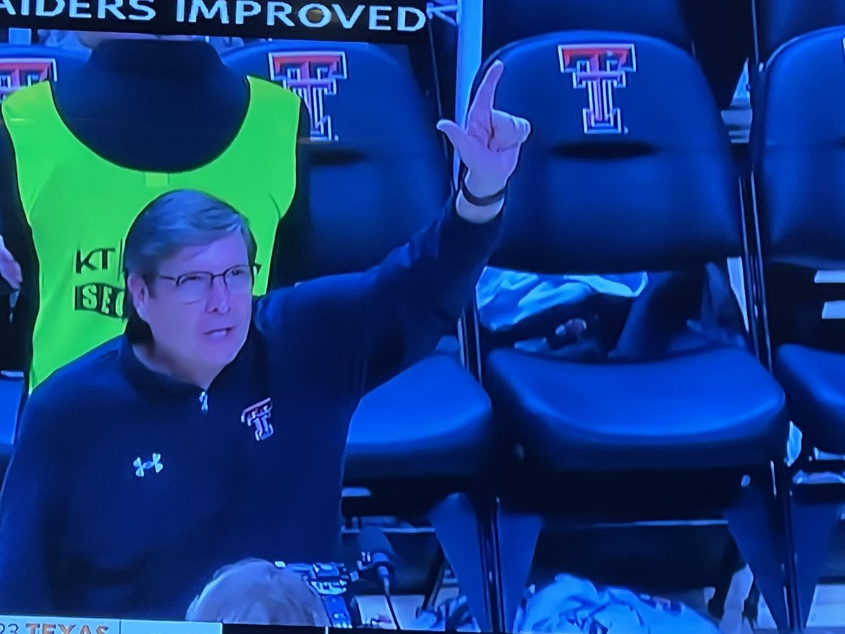 DickieV's tweet image. .@TexasTechMBB wins a @Big12Conference  battle vs @TexasMBB by 13  Certainly not the return that the fierce competitor Coach Beard wanted in going back to Lubbock . This is a PHYSICALLY TOUGH RED RAIDER TEAM&amp;amp; they r well coached . Remember name THE PROF of D MARK ADAMS!
