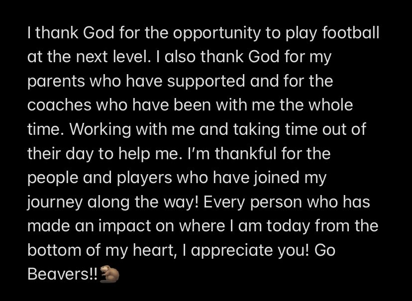 Fastafola's tweet photo. COMMITTED! ⚪️🟢🦫 @BataviaFootball @CoachCadena @BATTLINDOGD @FB_Coach_C @CoachPiron @CoachBolte @CoachBisch #glorybetogod https://t.co/TIHvu16lJg