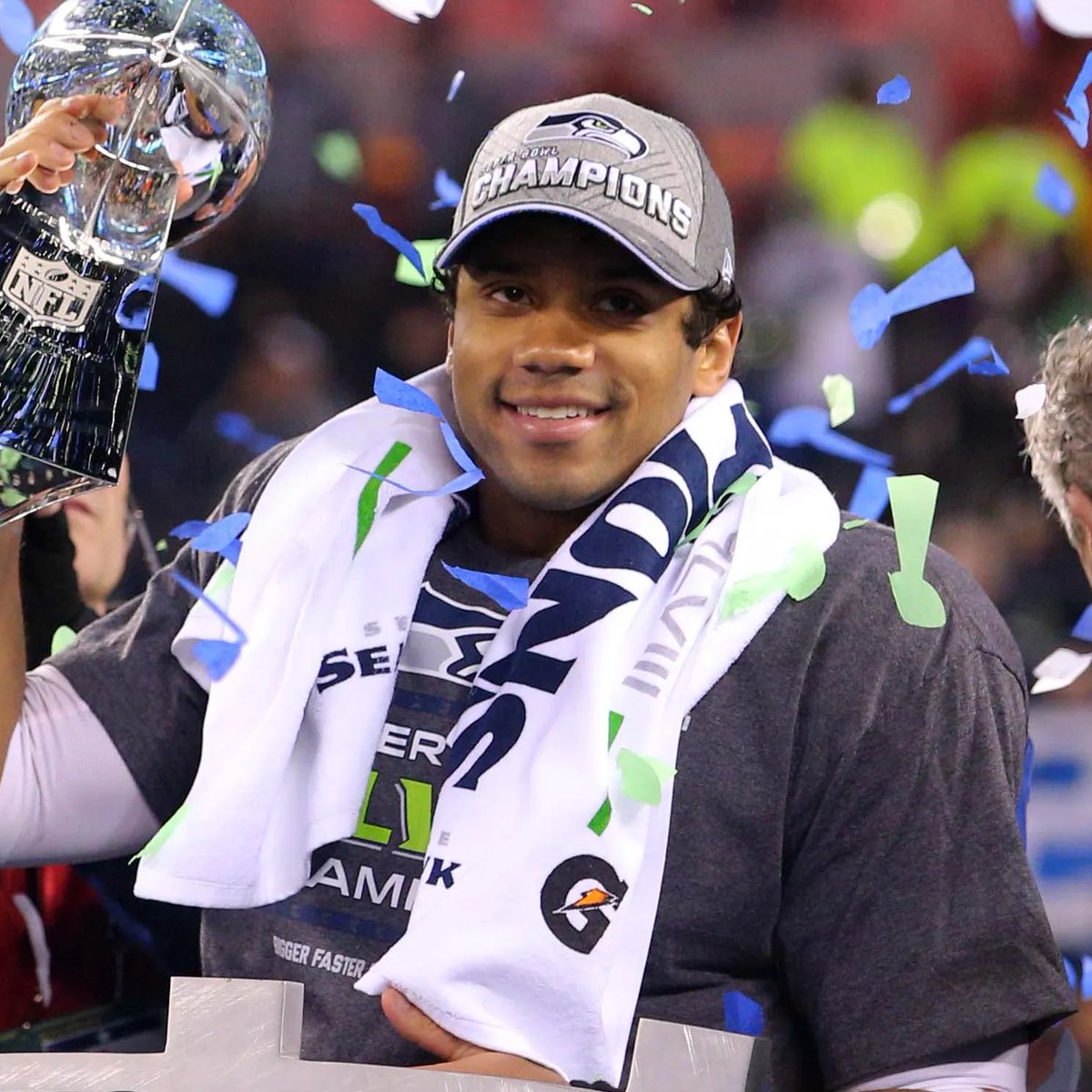 Can’t wait to see the Seahawks and Russell Wilson win a Super Bowl again… SOON 😮‍💨😮‍💨