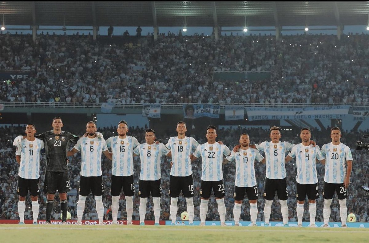 Disfrutando de jugar en nuestro país con nuestra gente !
Gracias Cordoba por la gran noche 👏🏻
Este plantel sigue creciendo 🤜🏻🤛🏻
#vamosseleccion 🇦🇷