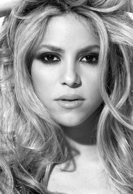 Happy Birthday to Shakira.
(2 February 1977) 