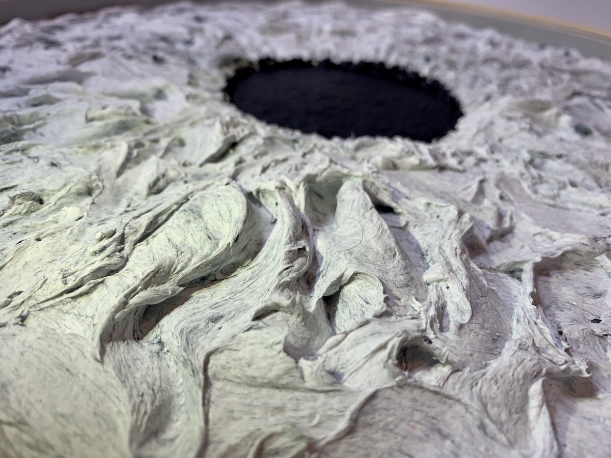 The iris carving of the mermaid is in the shape of waves #alinailiescuart  #arinftart #sculpture #painting #art #resin #nft #nftcommunity #iris #eye #nftartist #nftcollectors  #nftart #nftcollection #sellnft #opensea #ethereum #nftartgallery #metaverse