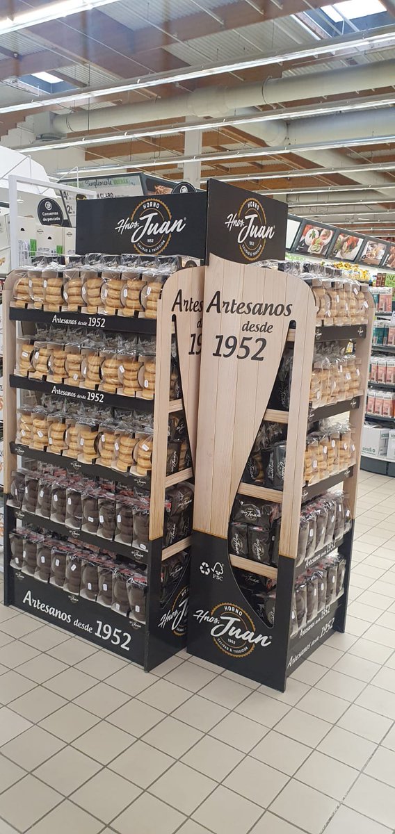 vickyfoods's tweet photo. 🤩 Gran exposición de los productos de nuestra marca Hermanos Juan en el nuevo #SuperCash de #Almería y #Leclerc de #Pamplona. 💚 ¡Esperamos que os guste! 😊 #FelizMiercoles #BuenosDiasATodos #BuenMiercoles https://t.co/8BRjBKp6As