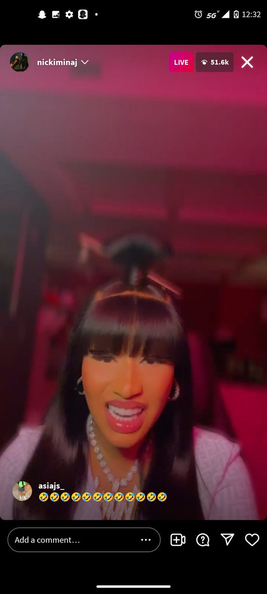 Chapter272's tweet image. @NICKIMINAJ  ❤️ more on upload #thisReallyMySista