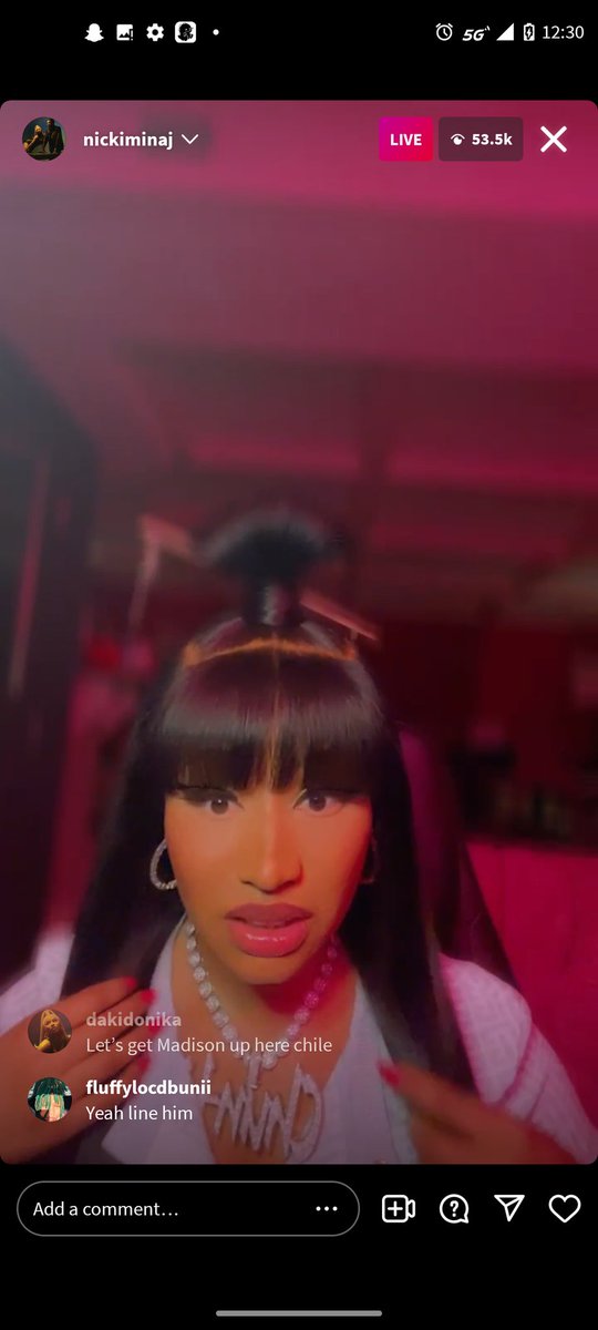 Chapter272's tweet image. @NICKIMINAJ  ❤️