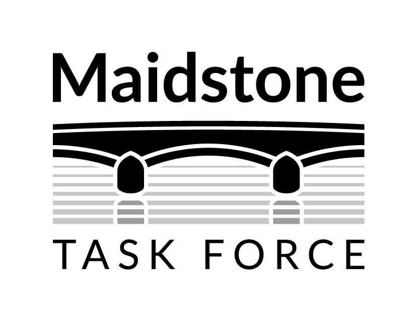 KentPoliceMaid's tweet photo. #MaidstoneTaskForce has issued Community Protection Warnings to residents of two addresses in #ParkWood, following a spate of reports about the use of off-road motorbikes in the area. This causes damage to land and is a serious risk to the riders and members of public. #CPW https://t.co/CX8oPCMZMD