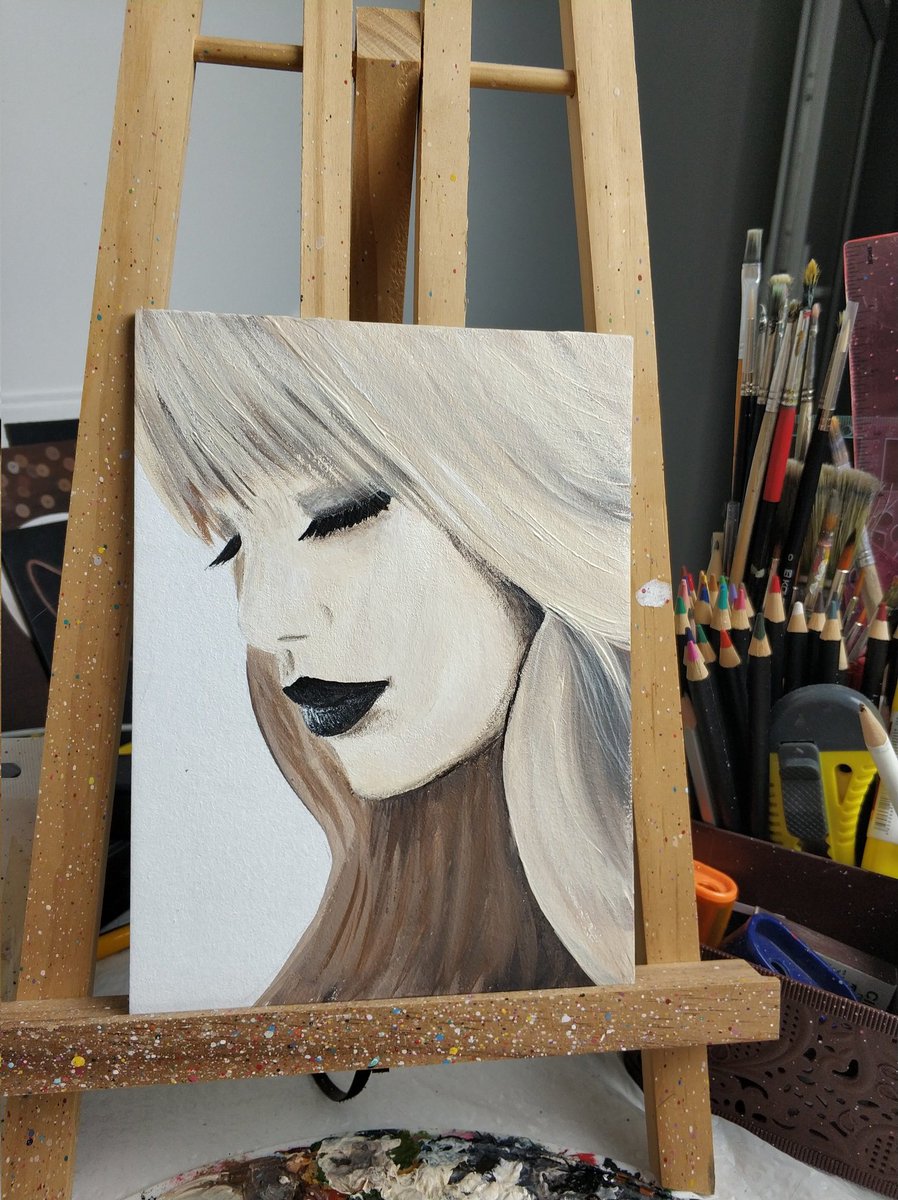 HiIllustrations's tweet photo. Happiness is when your eyelash fell out, and you don’t know what to think. (Pete Rozelle)

Welcome https://t.co/5g35v2RlyM

#art #girl #bigeyelash #eyelashes #blonde #woman #faceart #acrylicpainting #acrylic #drawings #homemadeIllustration https://t.co/QMnowXupL3