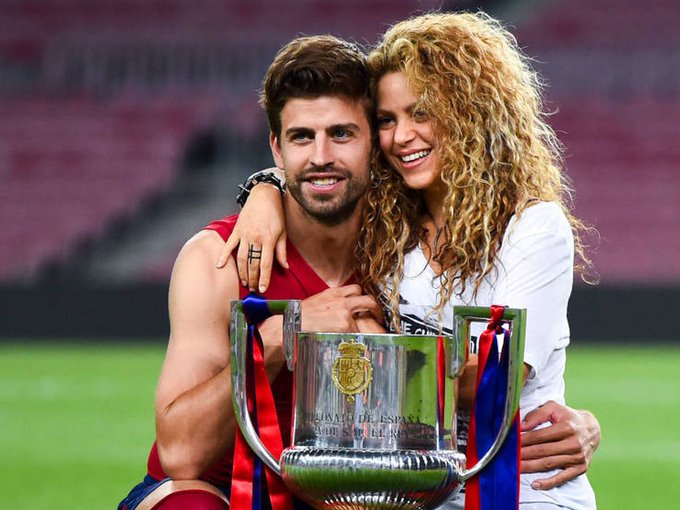 Curiously, his partner Shakira also turns 45 years old today. Happy birthday to both! 