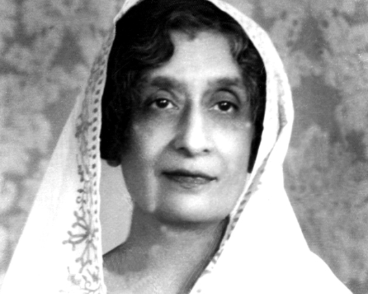PeekHistory's tweet photo. 2/2/22 #TodayInHistory #ThisDayInHistory #OnThisDay #OnThisDate #OTD #APeekInHistory

#birthanniversary of the First #health #Minister of #India #Rajkumari #amritkaur 
2 #February 1889
@aiims_newdelhi @IndianRedCross #malaria #BCG #vaccination #Philately #philately #stamps #stamp https://t.co/1m6Dd0I2ON