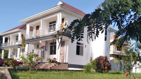 shafiidalali's tweet photo. HOUSE FOR RENT

APARTMENTS

AT👉🏠 MAKONGO JUU MWISHO

📋 THERE TWO BEDROOMS

PRICE 💸 TSH;550,000/=PER MONTH { LAKI 5.5 }

CONTACT ☎️ 0718714462 https://t.co/1Aan4u1koy